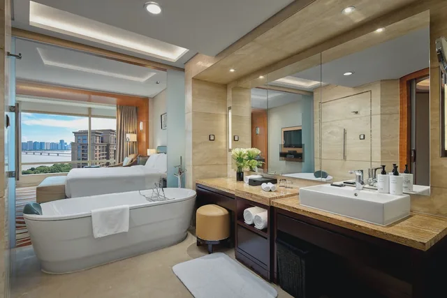 غرفة بريميوم بسريرين منفصلين بإطلالة على المدينة، InterContinental Hangzhou 3/4