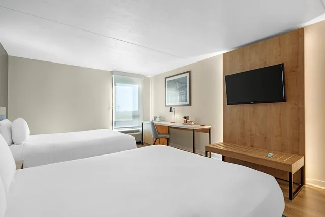 غرفة بسريرين كوين، Radisson Hotel Philadelphia Northeast 1/9