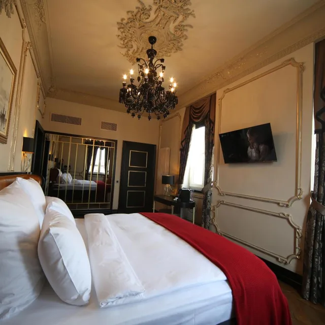 غرفة كومفورت بسرير كينج، Nordstern Hotel Galata 3/8