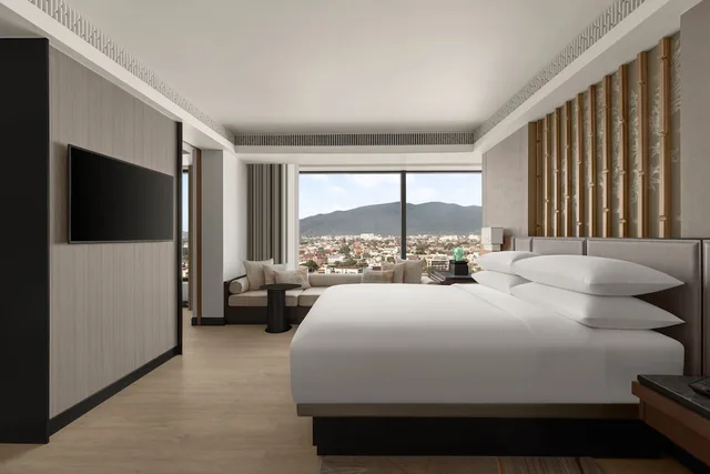 جناح تنفيذي بسرير كينج، Chiang Mai Marriott Hotel 1/2