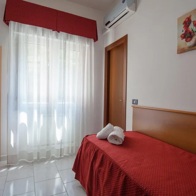 غرفة مفردة، Hotel Nella 7/10