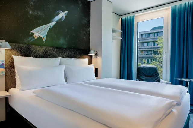 Standard, Double Bed, Motel One Deutsches Museum 1/6