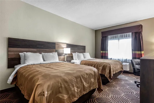 Room, 2 Queen Beds, Quality Inn & Suites Salisbury, NC 1/3