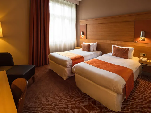 غرفة قياسية بسريرين منفصلين، Mercure Ostrava Center Hotel 2/7
