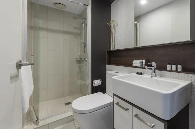 شقة بسريرين كوين بغرفتي نوم، Oaks Melbourne Southbank Suites 5/10