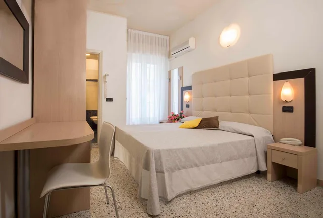 غرفة قياسية بسرير مزدوج، Hotel Veliero 1/1