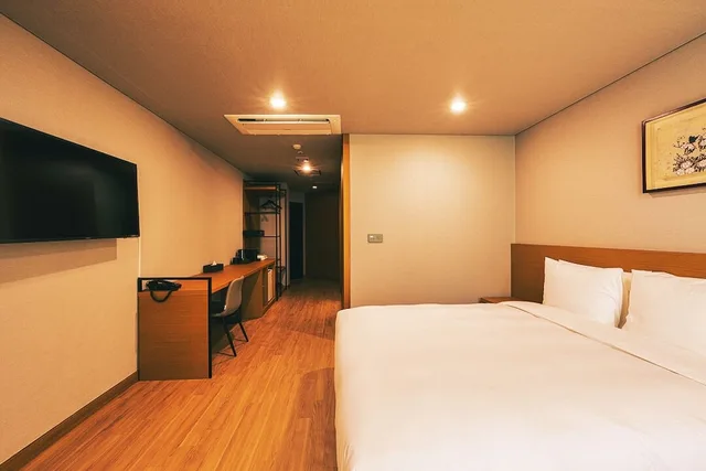 Deluxe Double Half Ocean، Kwangsu Hotel 5/9