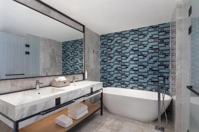 جناح بسرير كينج بإطلالة على المدينة بغرفة نوم واحدة، Fairfield by Marriott Huai'An Downtown 2/2