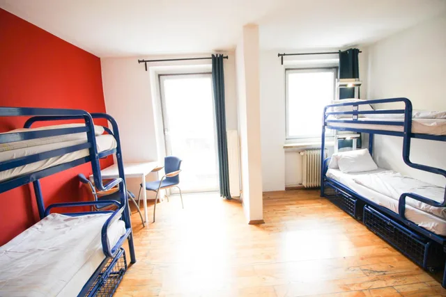 Room, Quintuple، The 4 You Hostel Hotel 1/3