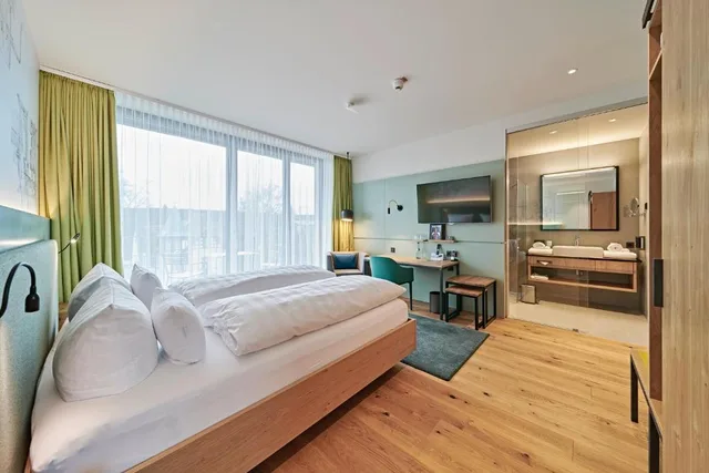 غرفة سوبيريور بسرير مزدوج بشرفة، Hotel Federwerk 1/4