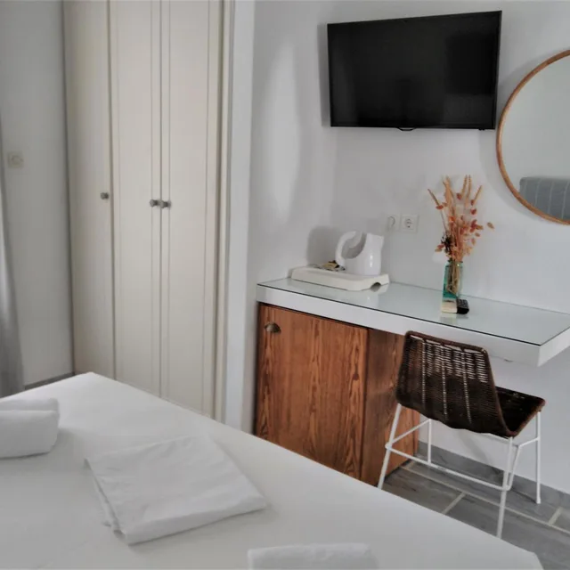 غرفة بسرير مزدوج بإطلالة على البحر، Despinas Rooms And Apartments 5/10