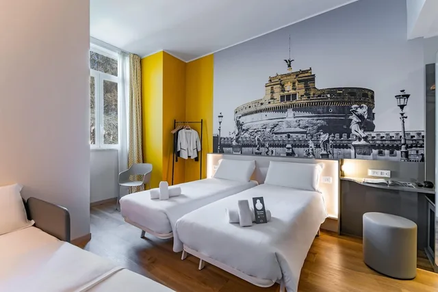 غرفة قياسية ثلاثية بسرير كوين وسرير فردي، B B Hotel Roma Pietralata 2/10