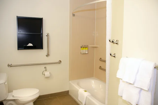 جناح استوديو، CANDLEWOOD SUITES LANCASTER WEST 2/3