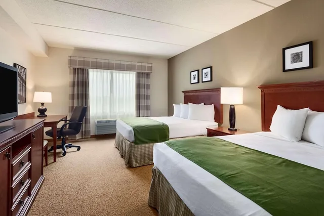 غرفة بسريرين كوين، Country Inn & Suites by Radisson, Buffalo South I-90, NY 1/2