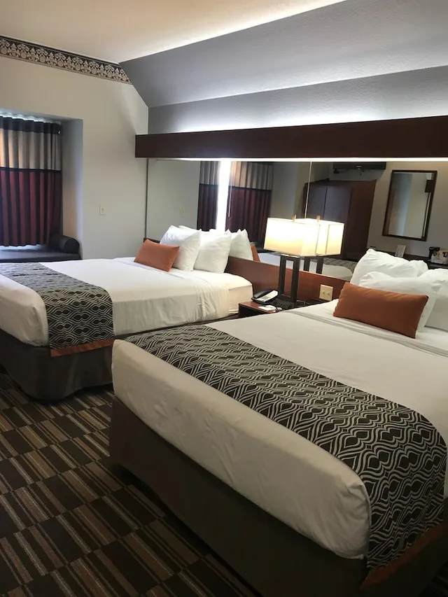 غرفة قياسية بسريرين كوين، Microtel Inn & Suites by Wyndham Urbandale/Des Moines 2/5