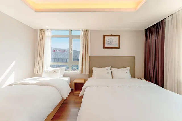 غرفة ديلوكس عائلية بسريرين منفصلين بإطلالة على المدينة، Central Park Hotel Busan 5/10
