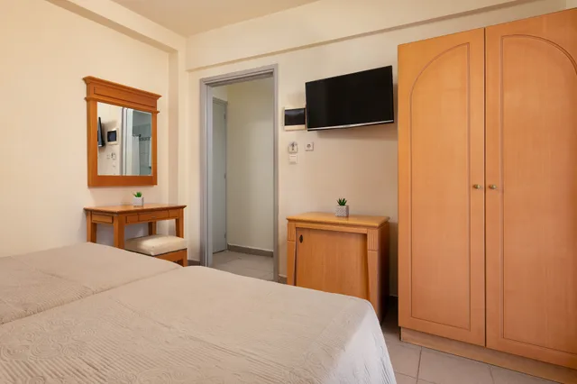 غرفة قياسية بسرير مزدوج أو سريرين منفصلين، City Plus Rhodes Hotel 2/7