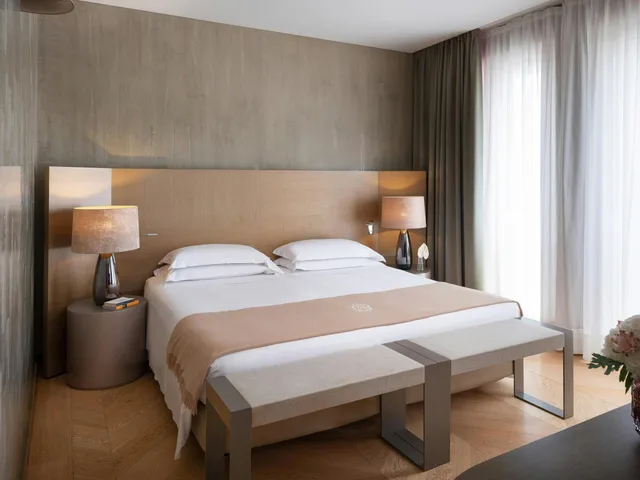 جناح جونيور بسرير كوين، Rosa Grand Milano Starhotels Collezione 6/10