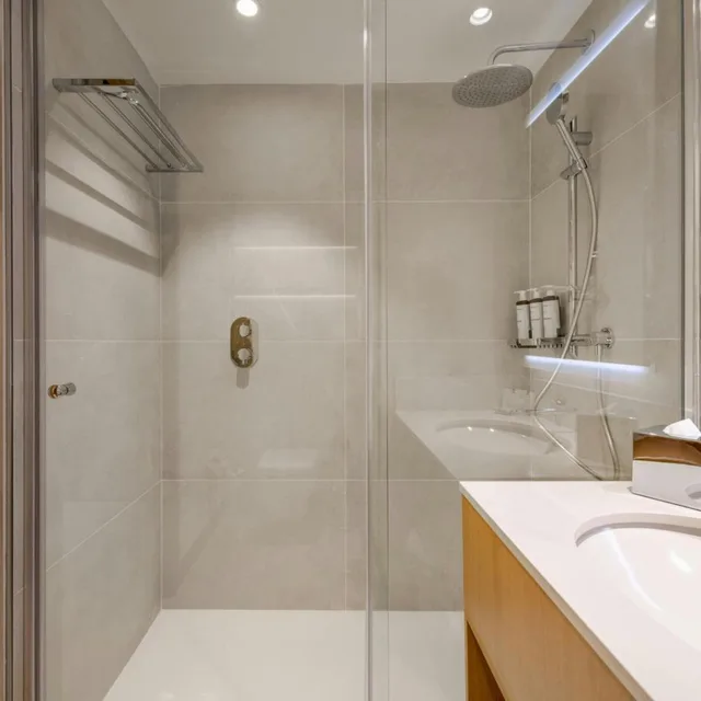 غرفة بسرير كينج، AC Hotel Saint-Julien-en-Genevois 5/5