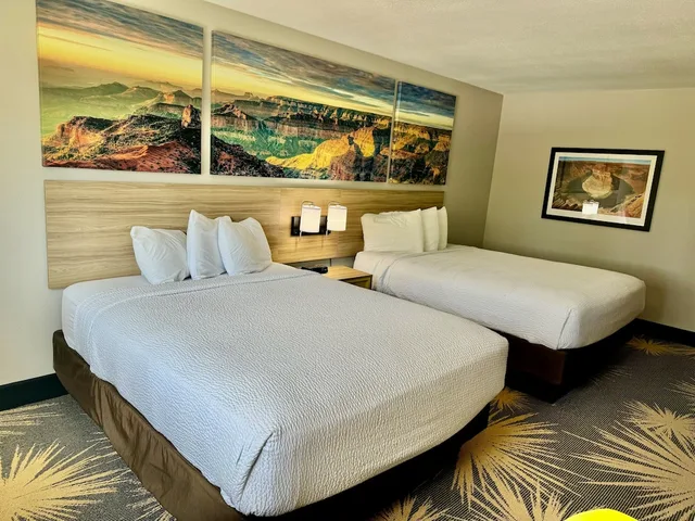 غرفة بزنس بسريرين كوين، Days Inn by Wyndham Williams, AZ 3/10