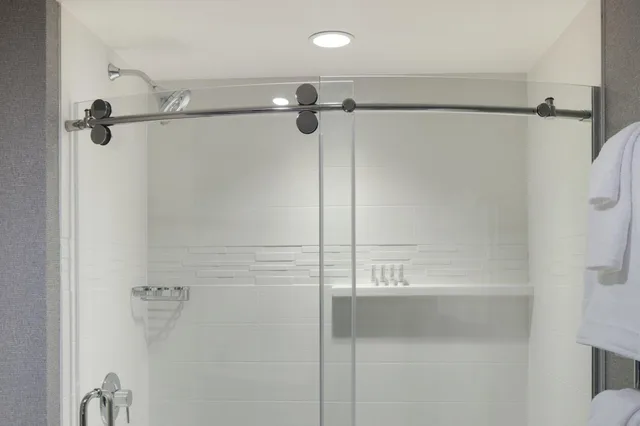 جناح بسرير كينج بغرفة نوم واحدة، Residence Inn Bath Brunswick Area 6/7