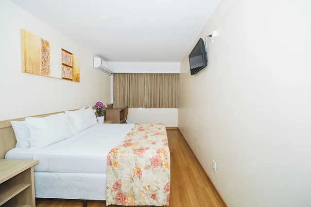 Standard Dbl Bed، Hotel Golden Park Curitiba by Nacional Inn 1/7