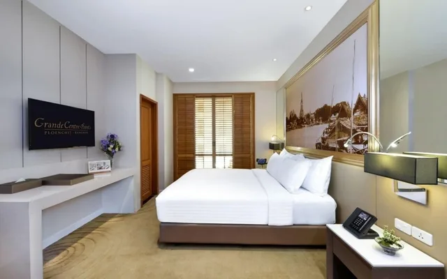 جناح جونيور بسرير مزدوج بشرفة، Grande Centre Point Ploenchit Bangkok 3/8