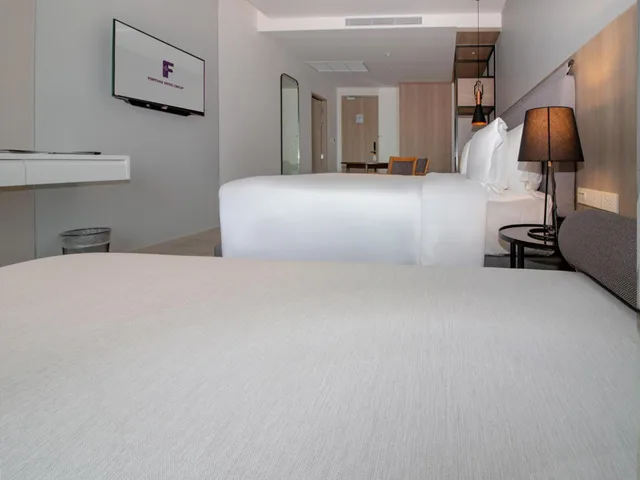غرفة بريميير بسرير كينج بإطلالة على البحر، Fortune Saeng Chan Beach Rayong 8/10