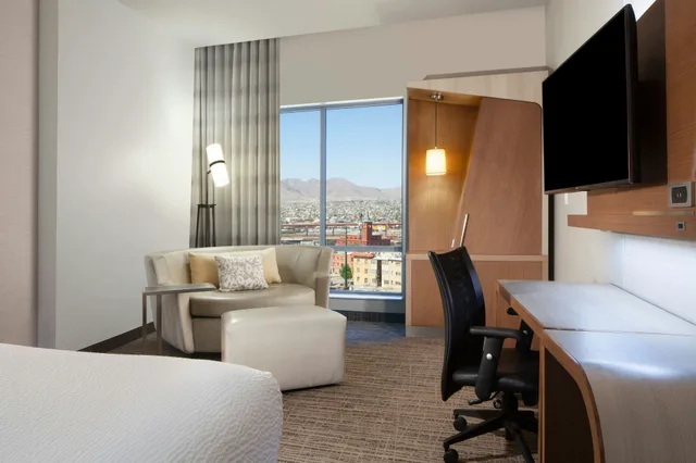 غرفة، Hotel Courtyard By Marriott el Paso Downtown Convention Center 6/8