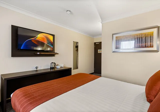 غرفة قياسية بسرير مزدوج، Dragonfly Hotel Bury St Edmunds 2/9