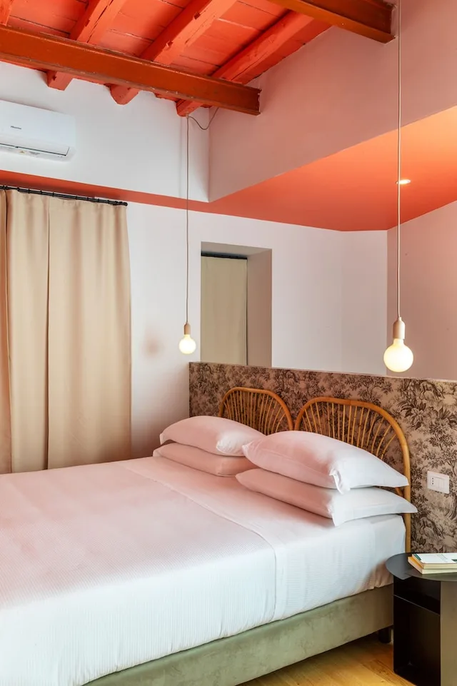 شقة سوبيريور، Salotto Monti 3/10