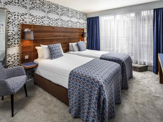Classic, Twin Beds, Inland View، Mercure Brighton Seafront Hotel 1/2