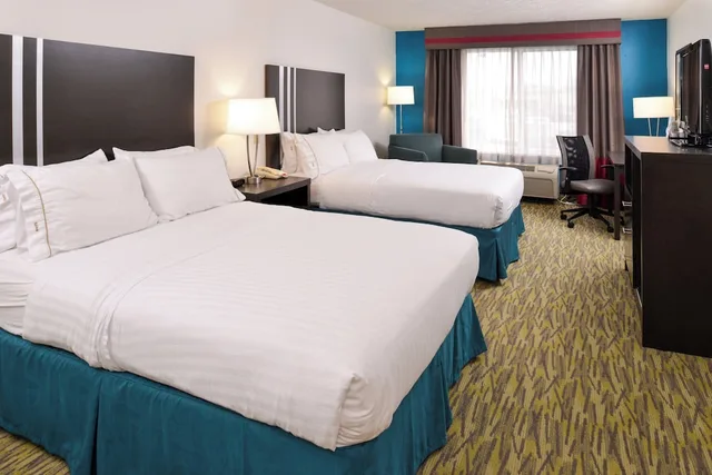 غرفة قياسية بسريرين كوين، Holiday Inn Express Hotel And Suites Omaha West 5/8