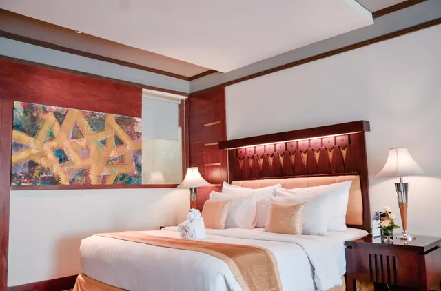 جناح جونيور، Savoy Homann Bandung 2/3