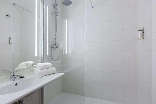 غرفة قياسية بسريرين منفصلين، Comfort Hotel Paris Porte d Ivry 10/10