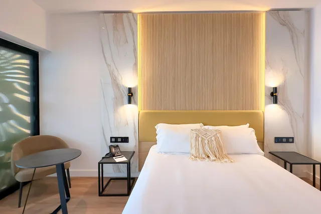غرفة سوبيريور عائلية بإطلالة على البحر، Cavo Maris Beach Hotel 6/8