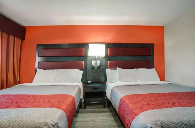 غرفة قياسية بسريرين كوين، Motel6 Bellville, OH - Mid-Ohio 4/6