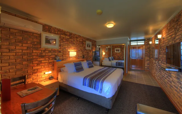 Village, Stanley, Superior, Suite, King Bed, Sea View، STANLEY VILLAGE WATERFRONT ACCOMMODATION 1/7