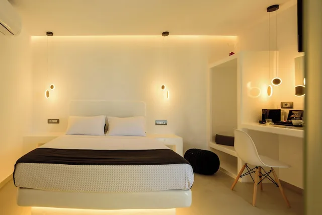 Superior, Queen Bed, Sea View, Shared Balcony, Tataki Hotel 5/10