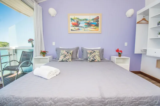 Luxury, Suite, Double Bed, Sea Front, Balcony، Bamboo Buzios Hostel 3/6