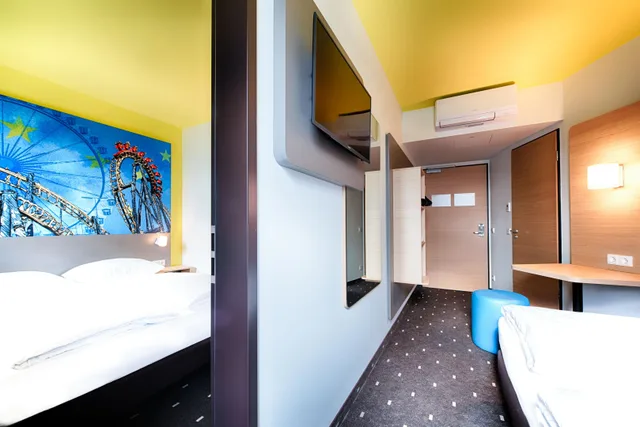 Standard, Triple, B&B Hotel Rust-Ettenheim 1/1