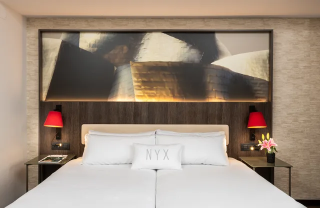 Down to Earth, Double Bed, City View، NYX Hotel Bilbao by Leonardo Hotels 3/7