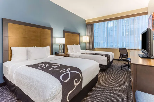 غرفة بسريرين كوين، La Quinta Inn Suites By Wyndham Chicago Downtown 2/10