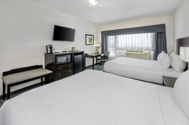 غرفة بسريرين كوين، Park Inn By Radisson Edmonton Airport 4/7