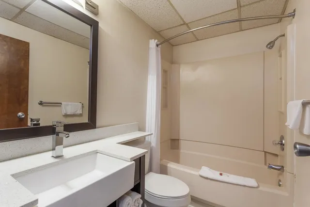 غرفة بسريرين كوين لذوي الإعاقة، Days Inn Suites By Wyndham Lancaster Amish Country 5/5