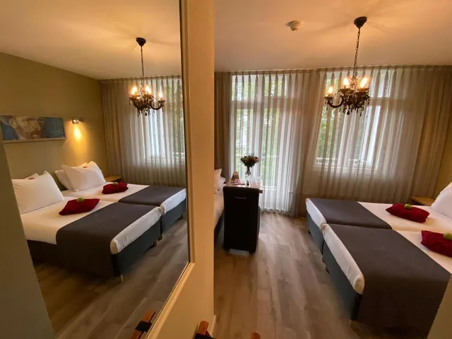 غرفة ثلاثية بشرفة، Alp Hotel Amsterdam 1/6