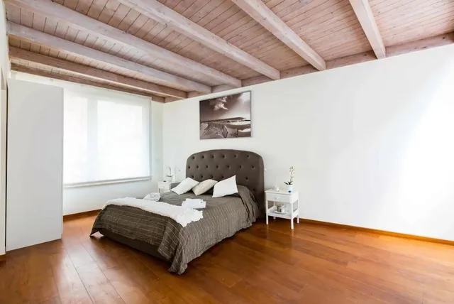 غرفة ملكية بسريرين كوين مع أريكة، The Sistina Suite 4/10