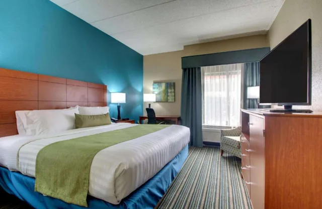 Room, King Bed, Accessible, Best Western Eagles Inn 3/10