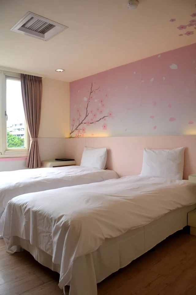 غرفة قياسية بسريرين منفصلين، Kiwi Express Hotel 1/3
