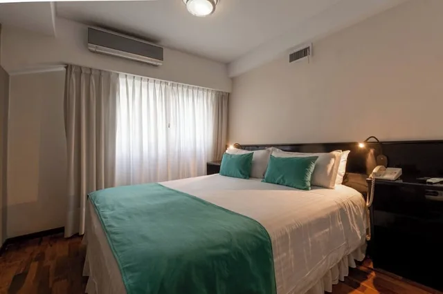 Premier, Suite, King Bed, Feirs Park Hotel 1/7